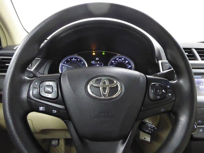 Toyota Camry 2016 price $9,000