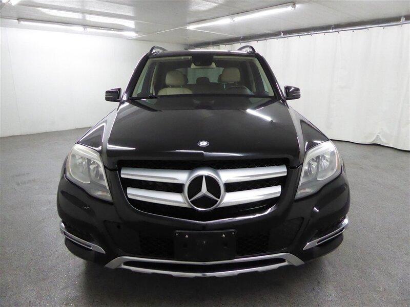 Mercedes-Benz GLK 2015 price $14,000