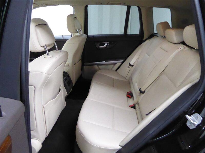 Mercedes-Benz GLK 2015 price $14,000