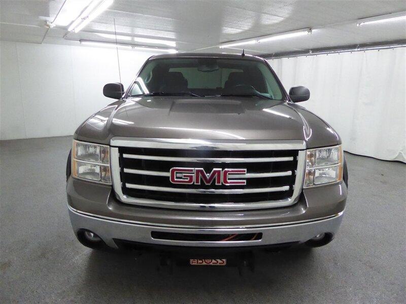 GMC Sierra 1500 2013 price $17,000