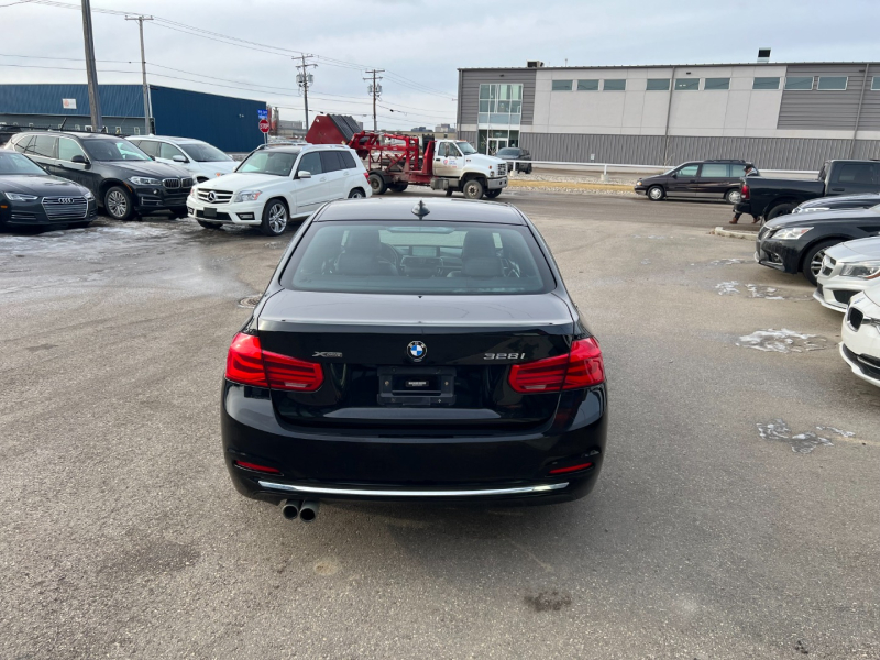 BMW 3-Series 2016 price $21,995