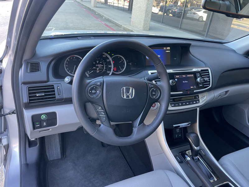 Honda Accord 2014 price $17,388