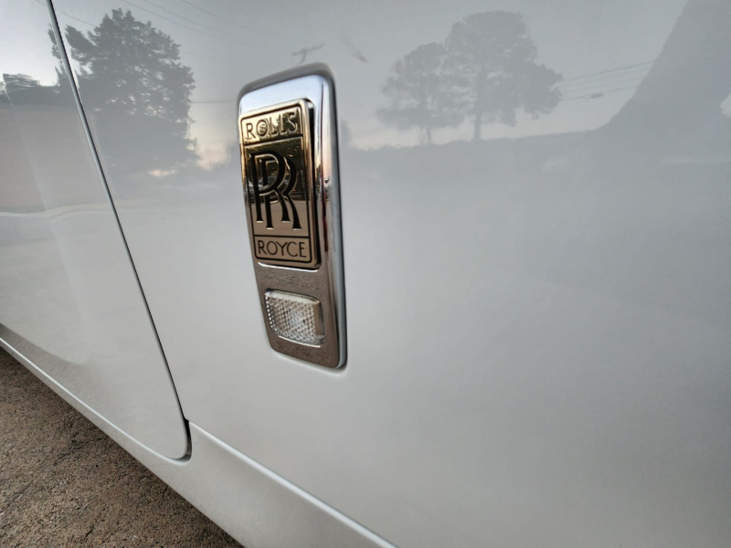 Rolls-Royce Wraith 2014 price $119,999 Cash