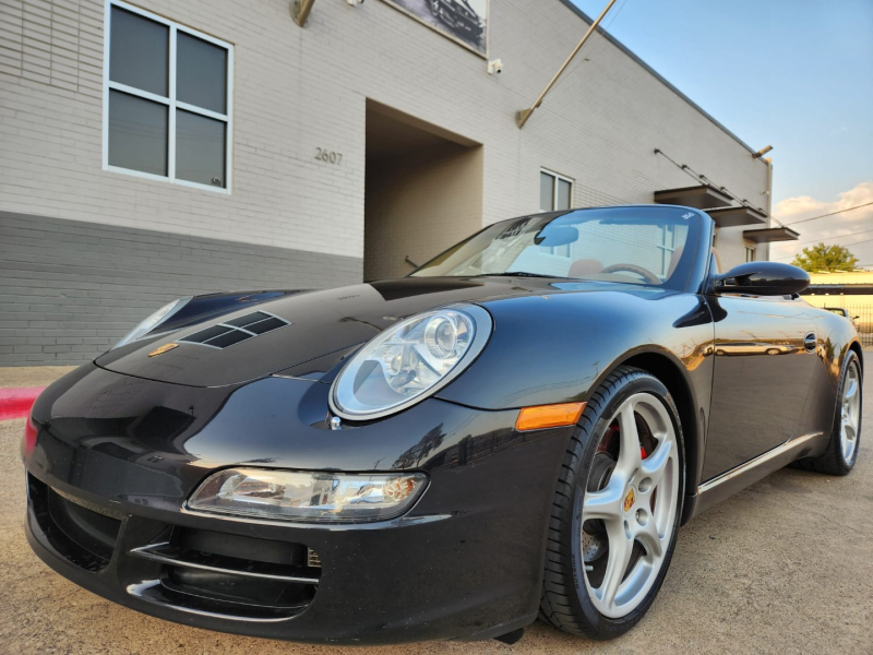 Porsche 911 CARRERA CAB 2006 price $45,999 Cash
