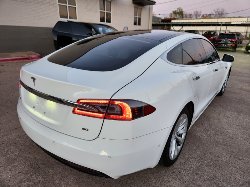 Tesla Model S 2016 price $20,999 Cash