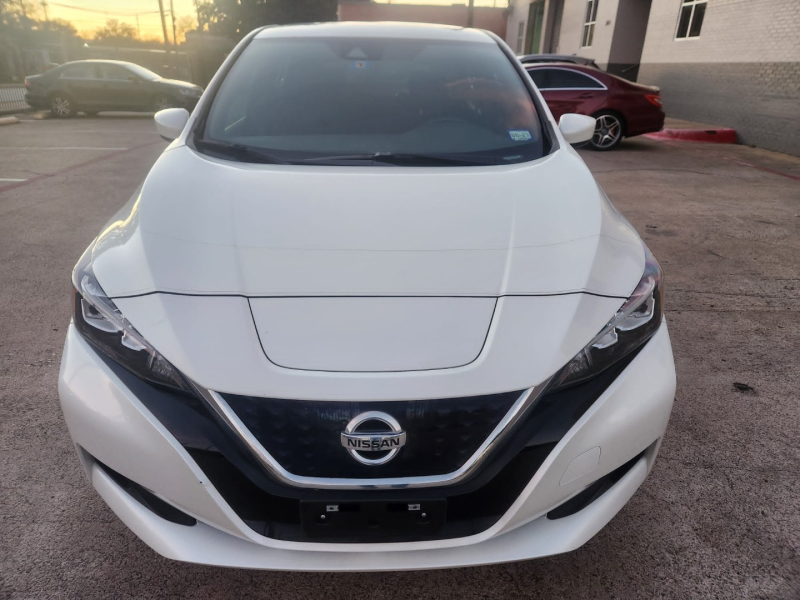 Nissan LEAF 2018 price $10,999 Cash