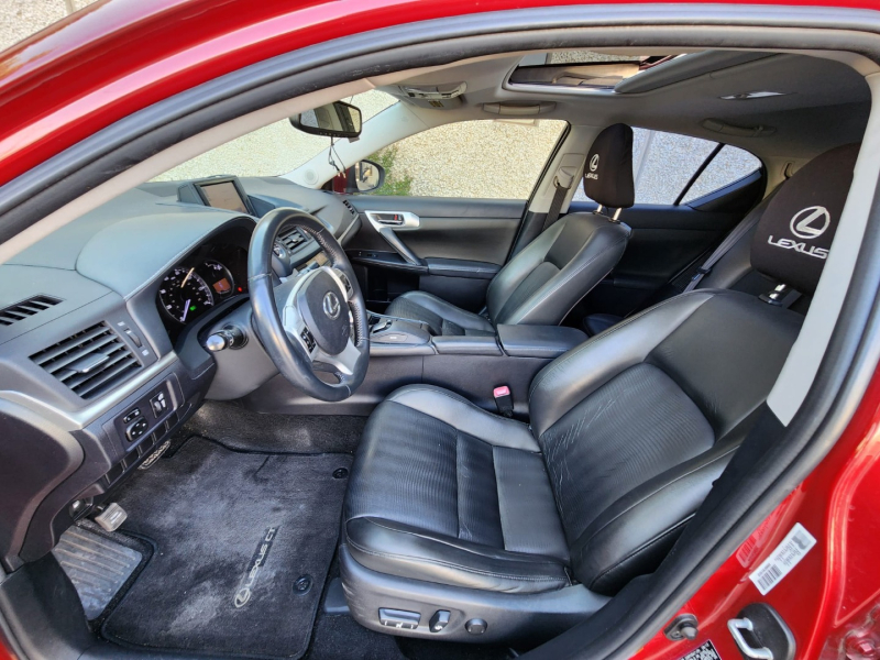 Lexus CT 200h 2013 price $13,999 Cash