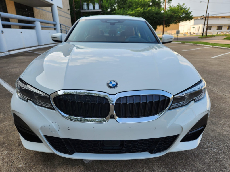 BMW 3-Series 2021 price $27,999 Cash