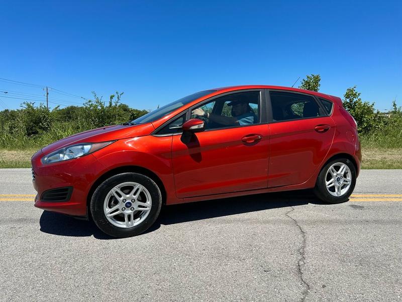 Ford Fiesta 2018 price $3,995