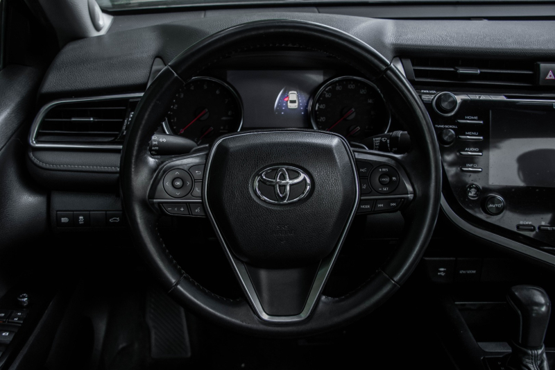 Toyota Camry 2018 price $20,899