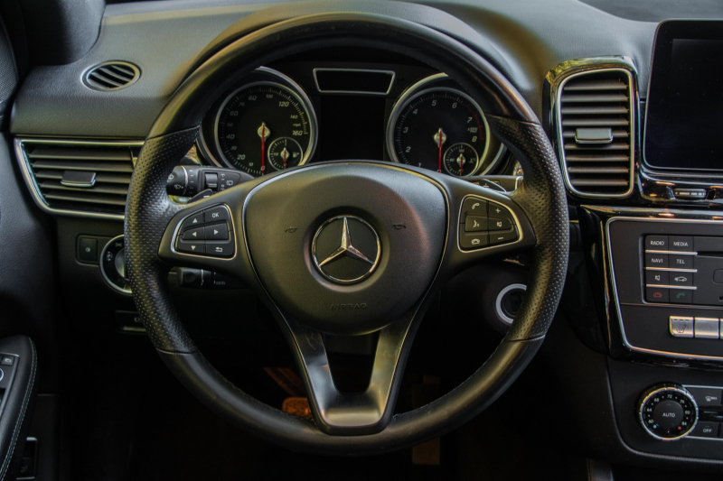 Mercedes-Benz GLE 2016 price $21,500