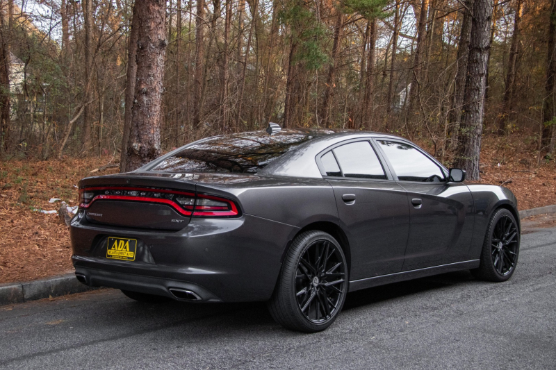 Dodge Charger 2018 price $20,600