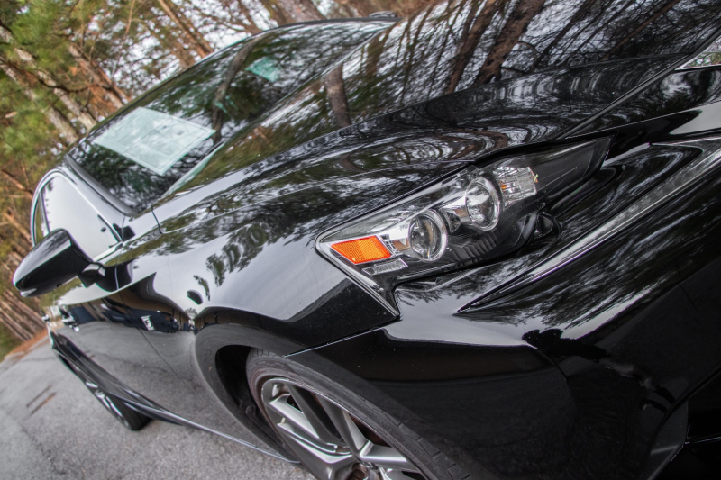 Lexus IS 200 2016 price $21,825