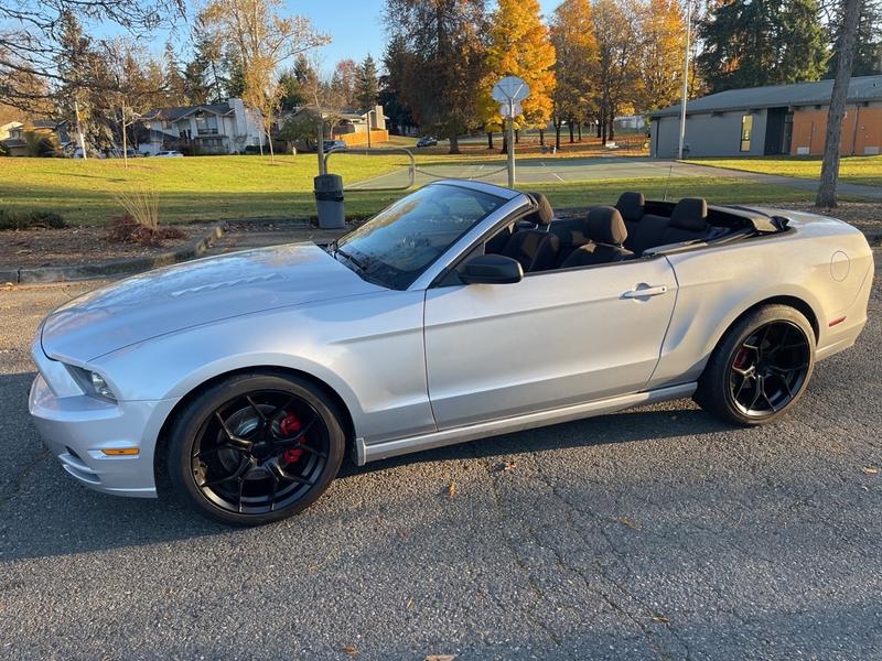 FORD MUSTANG 2013 price $10,460