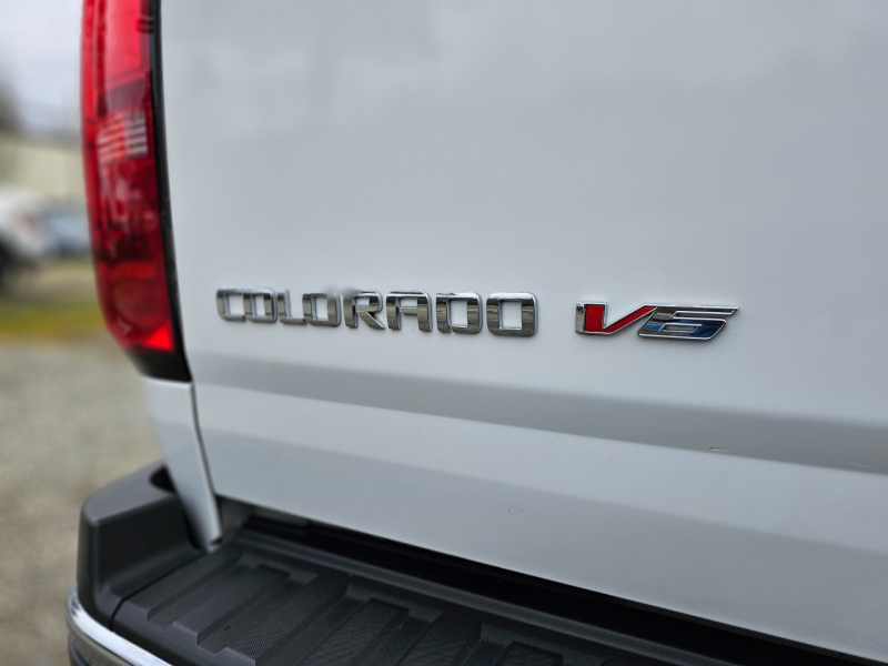 Chevrolet Colorado 2017 price $13,950