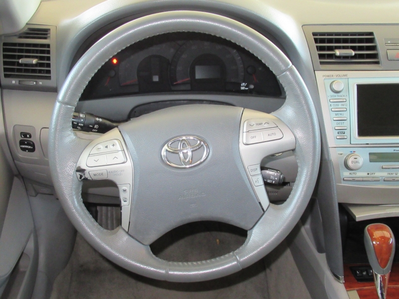 Toyota Camry 2009 price $7,995