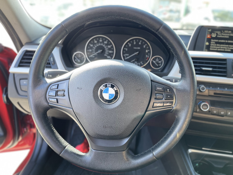BMW 3-Series 2015 price $13,495
