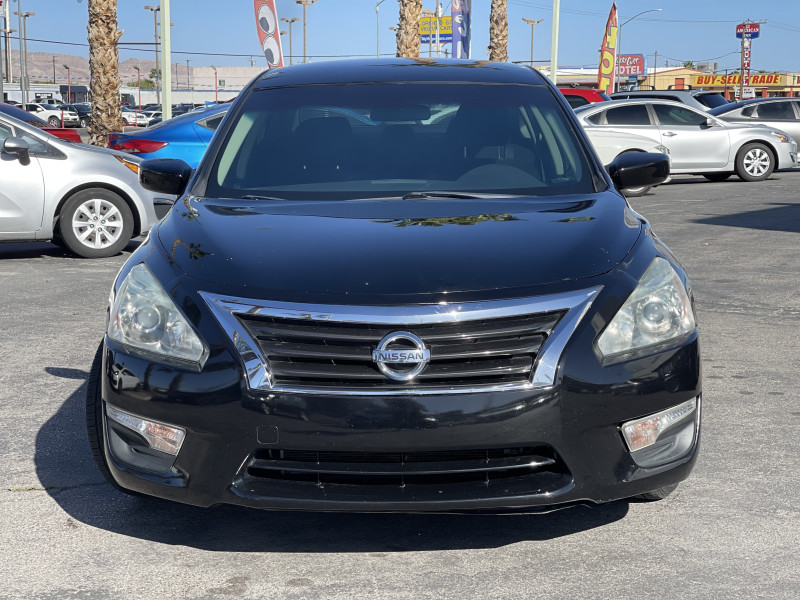 Nissan Altima 2015 price $12,995