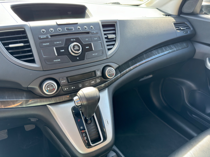 Honda CR-V 2014 price $13,300