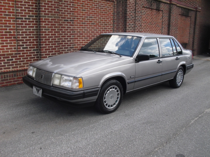 Volvo 940 1992 price 