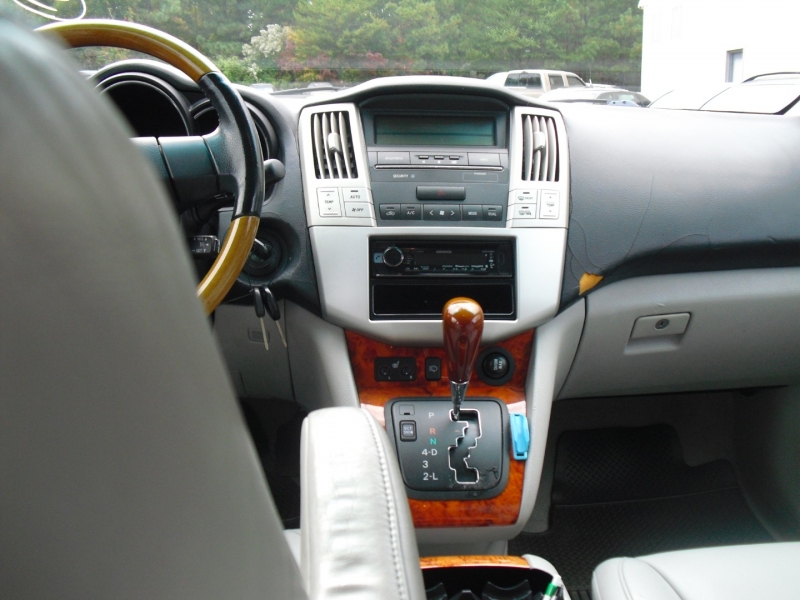 Lexus RX 330 2006 price 