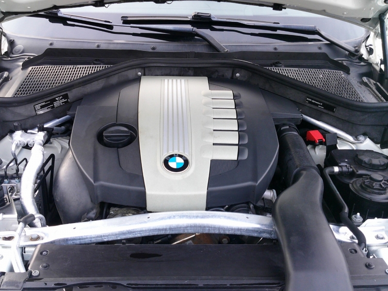 BMW X5 2012 price 
