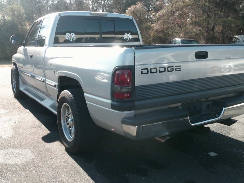 Dodge Ram 1500 1999 price 