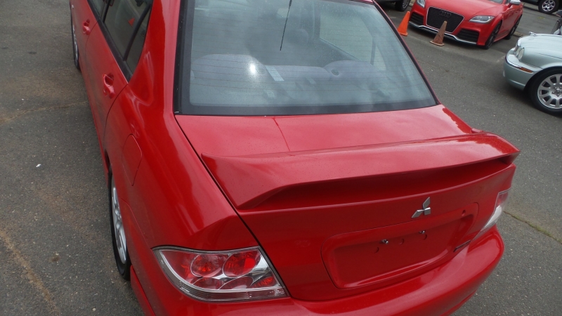 Mitsubishi Lancer 2004 price 