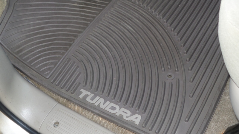 Toyota Tundra 2006 price 