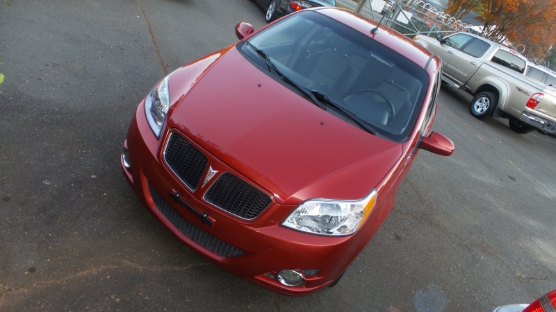 Pontiac G3 2009 price 