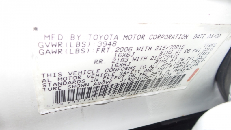 Toyota RAV4 2000 price 