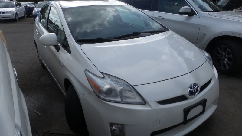 Toyota Prius 2010 price 