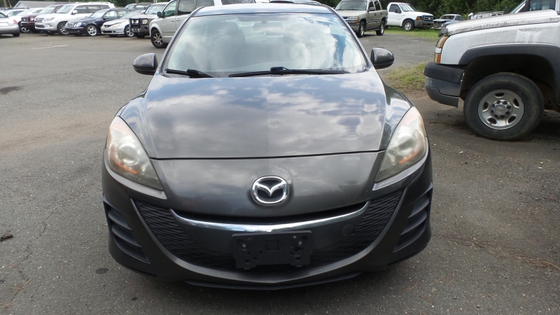 Mazda Mazda3 2010 price $5,900