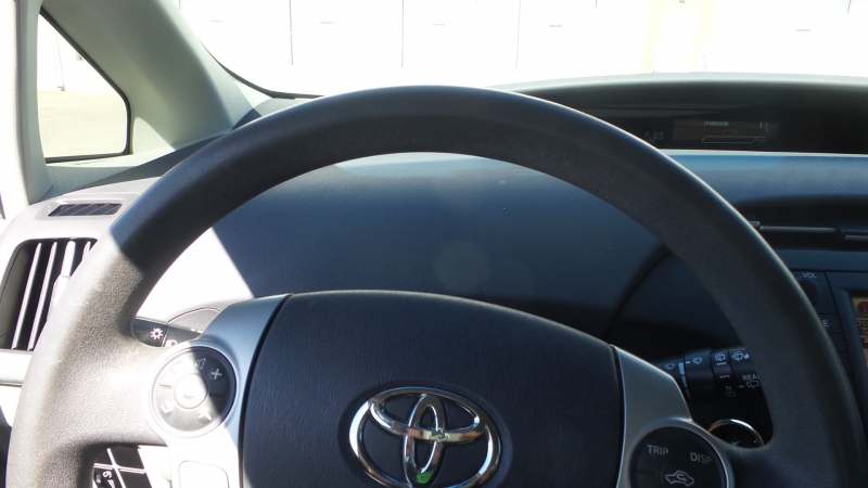 Toyota Prius 2011 price 