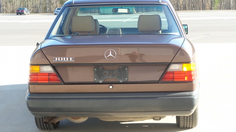 Mercedes-Benz 300 Series 1986 price 