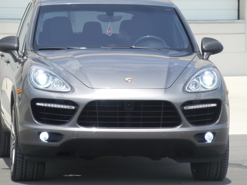 Porsche Cayenne 2013 price 