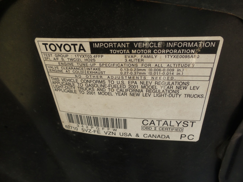 Toyota Tacoma 2004 price $13,900