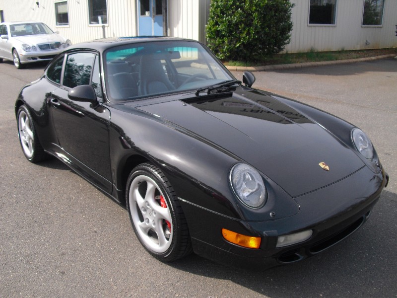 Porsche 911 Carrera C4S 1998 price $199,800