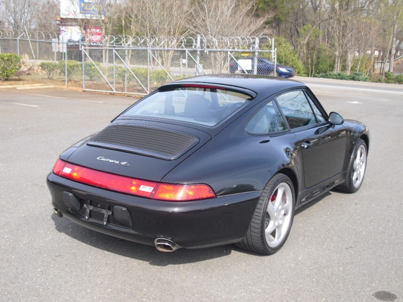 Porsche 911 Carrera C4S 1998 price $199,800