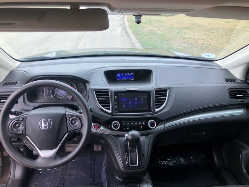 Honda CR-V 2015 price $15,495
