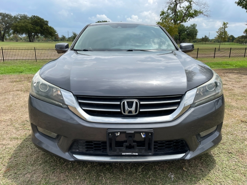 Honda Accord Sedan 2015 price $14,995