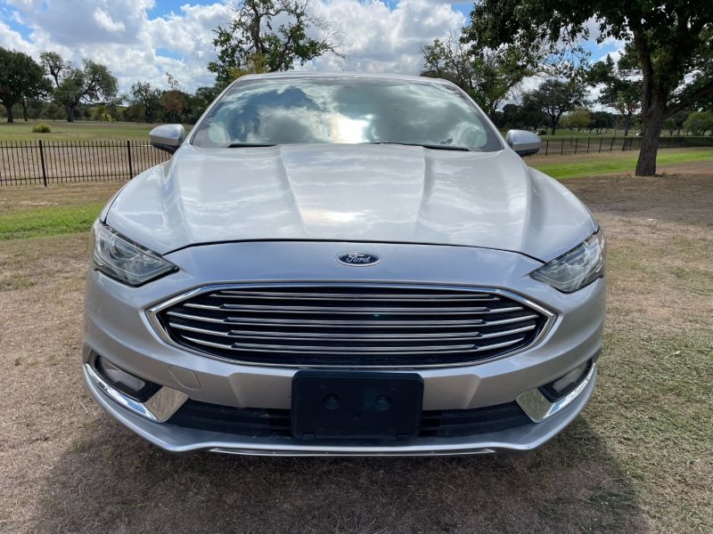 Ford Fusion 2018 price $18,995