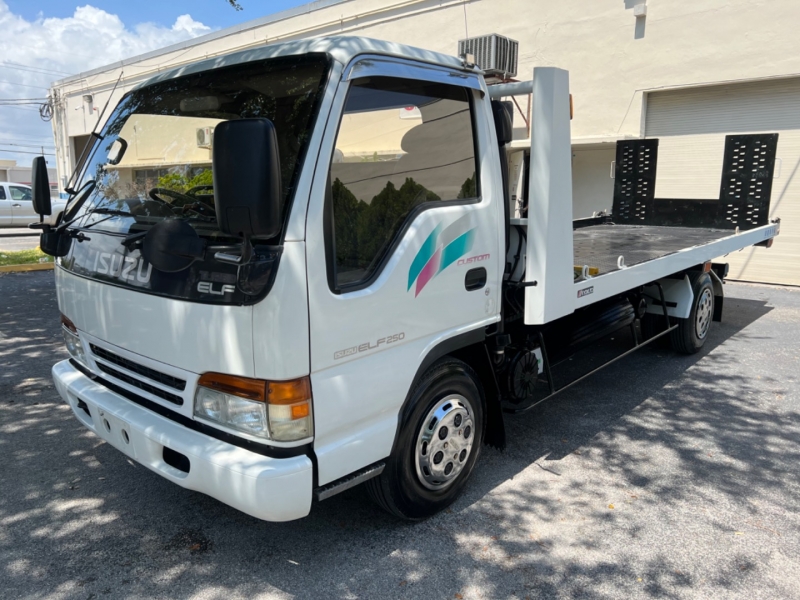 Isuzu ELF Full Flat Tow Truck 1996 price NOT FOR SALE