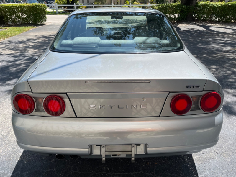 Nissan Skyline R33 1997 price $15,999