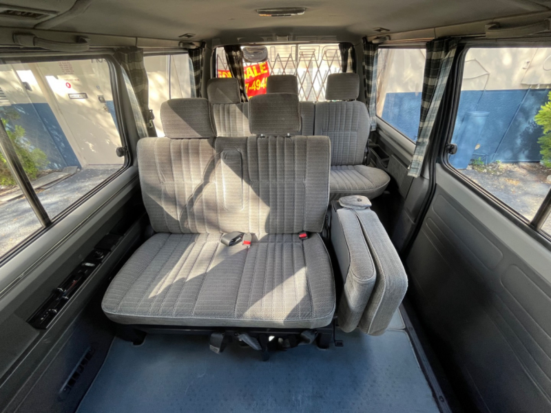 Mitsubishi Delica Star Wagon GLX 4WD P24W 1993 price $16,999