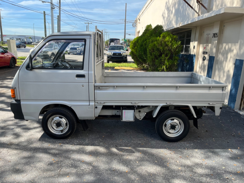 Daihatsu Hijet Super Deluxe Automatic Mini Truck 1993 price $8,299
