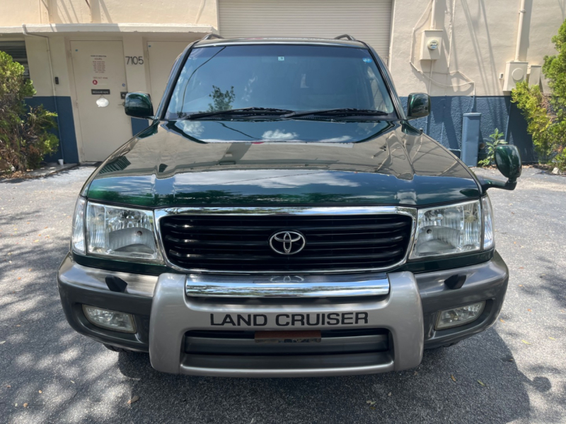 Toyota Land Cruiser 100 1998 price NOT FOR SALE