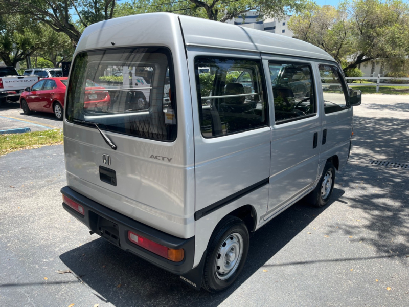 Honda ACTY Mini Van 1995 price $12,499