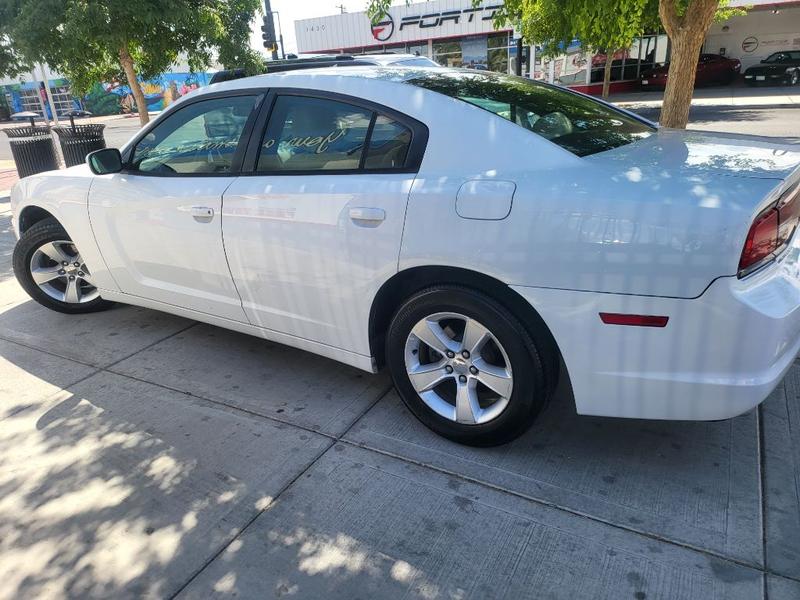 DODGE CHARGER 2011 price $7,299