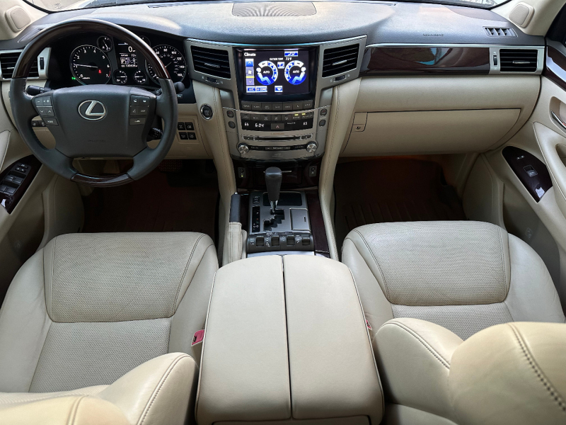 Lexus LX 570 2014 price $34,995